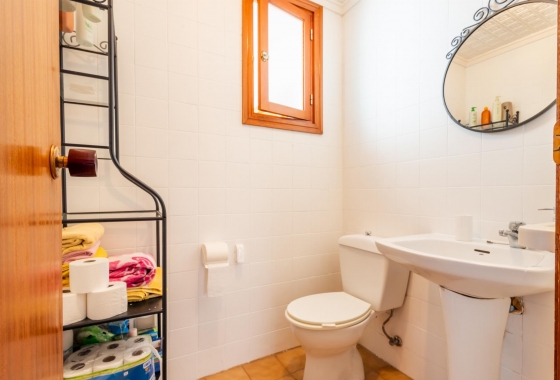 Resale - Apartment - Torrevieja - Playa De Los Naufragos