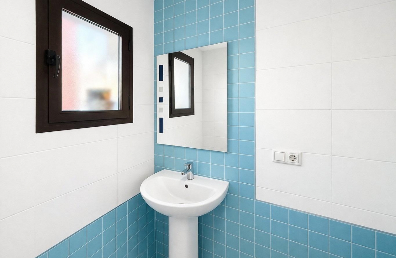 Reventa - Adosado - Torrevieja - Aguas Nuevas