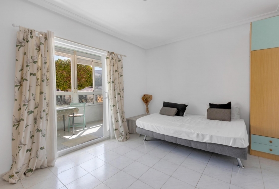 Resale - Apartment - Torrevieja - La Mata