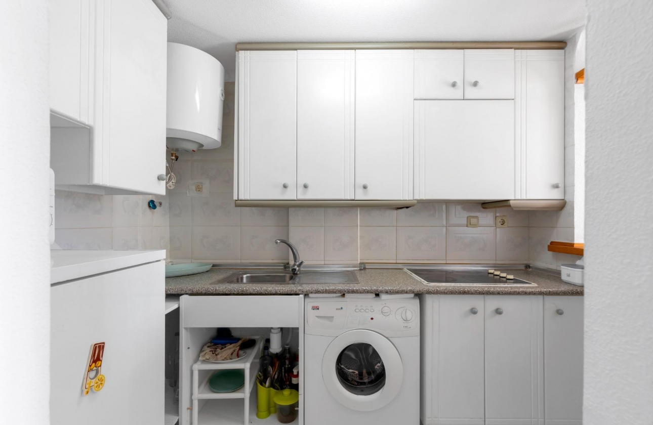 Resale - Apartment - Torrevieja - La Mata