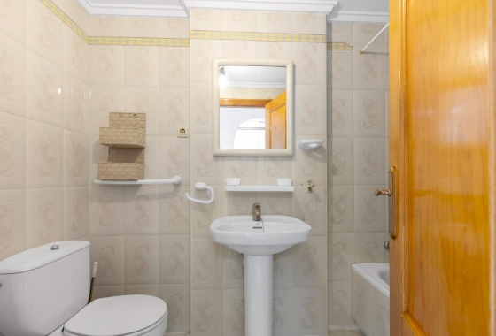 Resale - Apartment - Torrevieja - La Mata