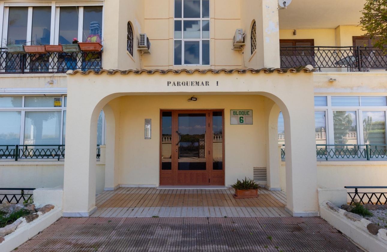 Resale - Apartment - Torrevieja - La Mata