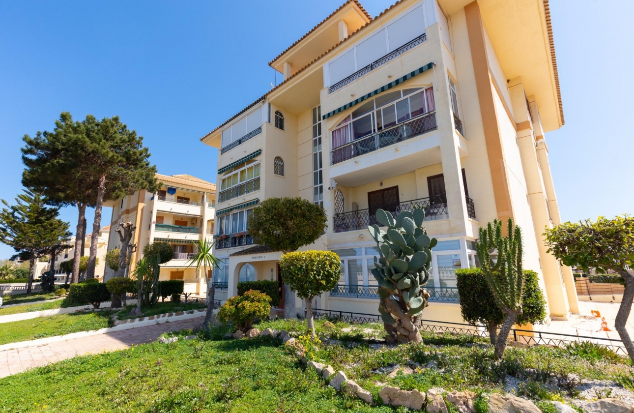 Resale - Apartment - Torrevieja - La Mata