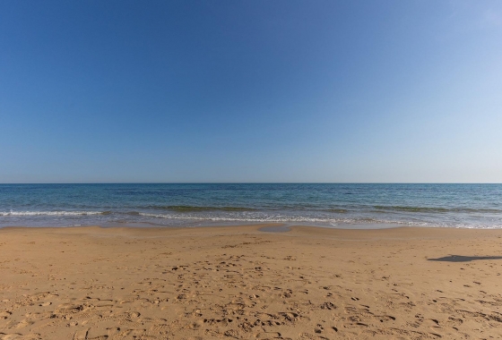 Resale - Apartment - Torrevieja - La Mata