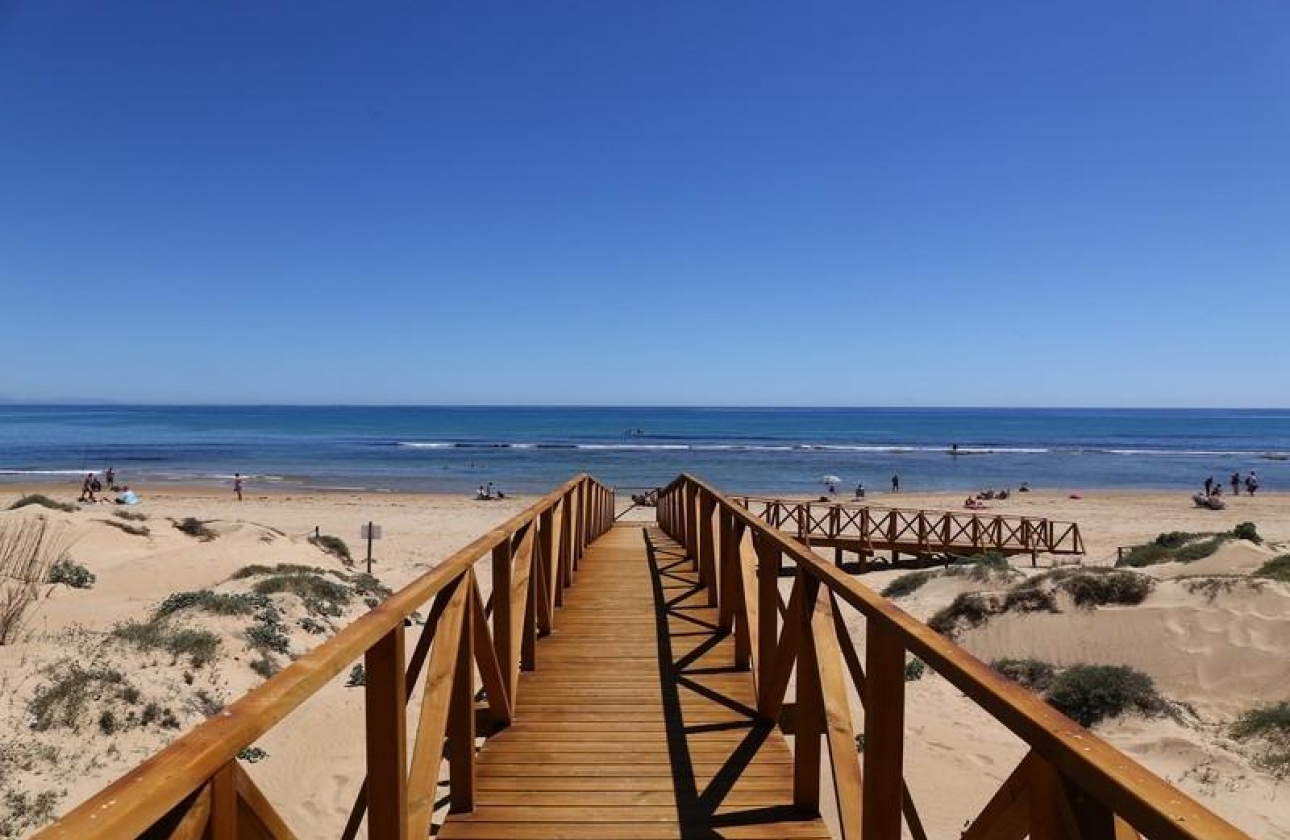 Resale - Apartment - Torrevieja - La Mata