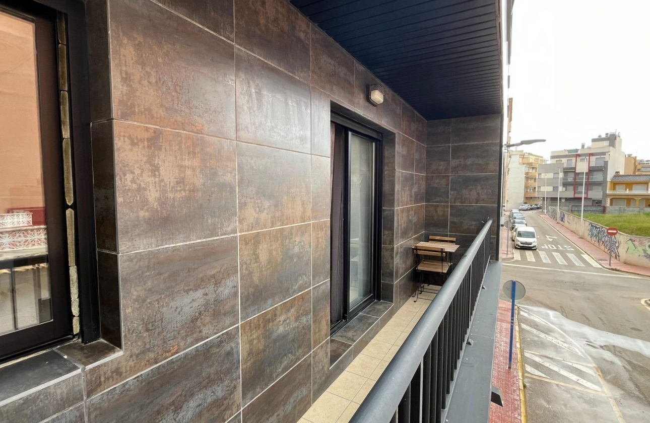 Rynek wtórny - Apartament - Torrevieja - La Mata