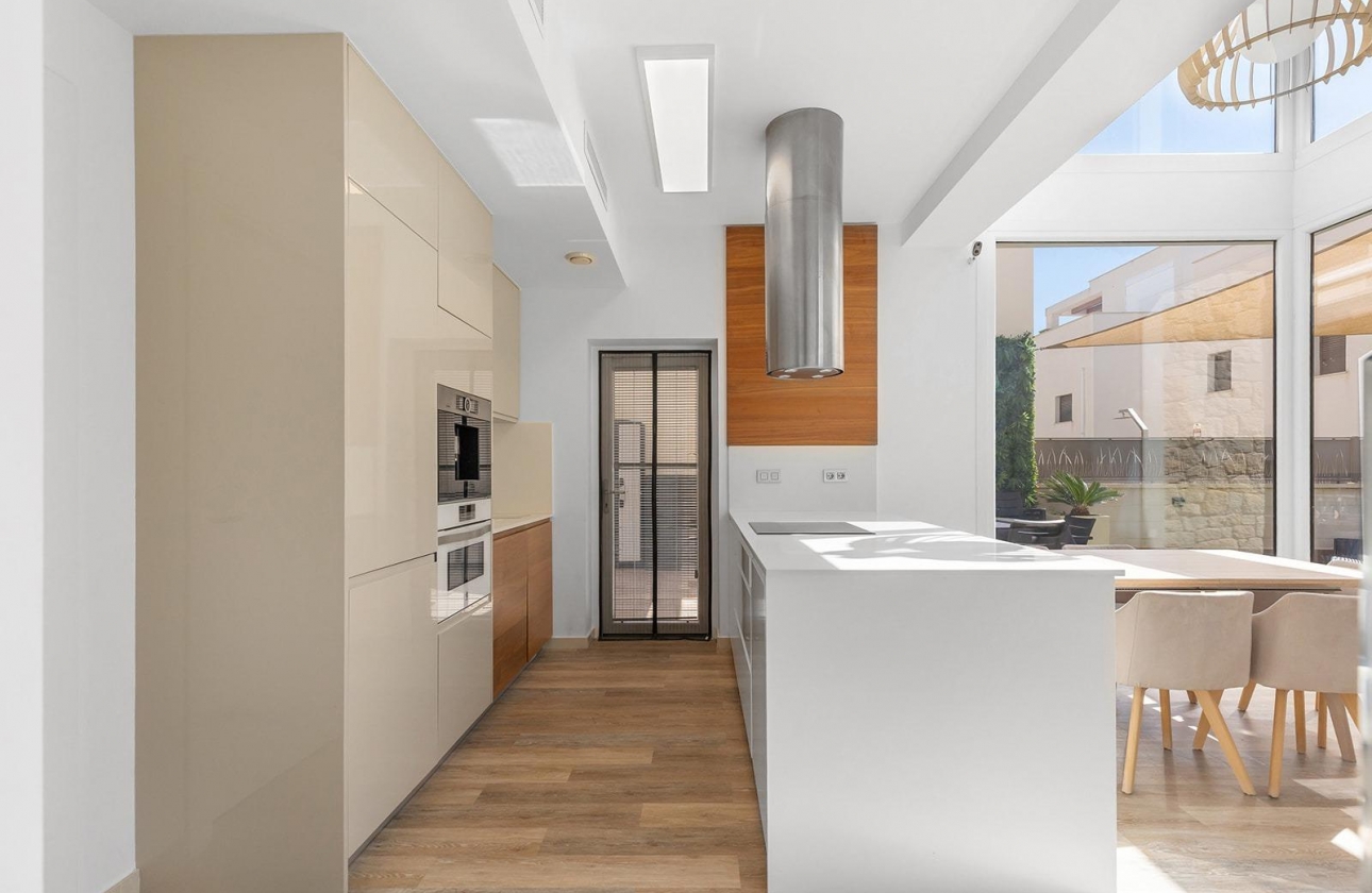 Reventa - Villa - Rojales - Pueblo bravo