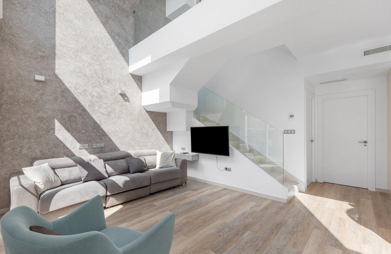 Reventa - Villa - Rojales - Pueblo bravo