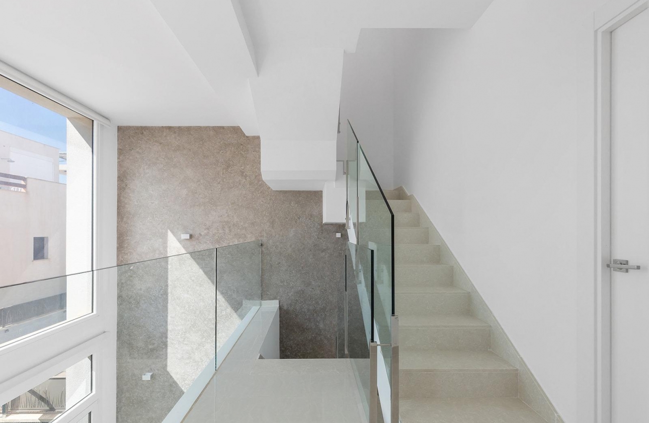 Reventa - Villa - Rojales - Pueblo bravo