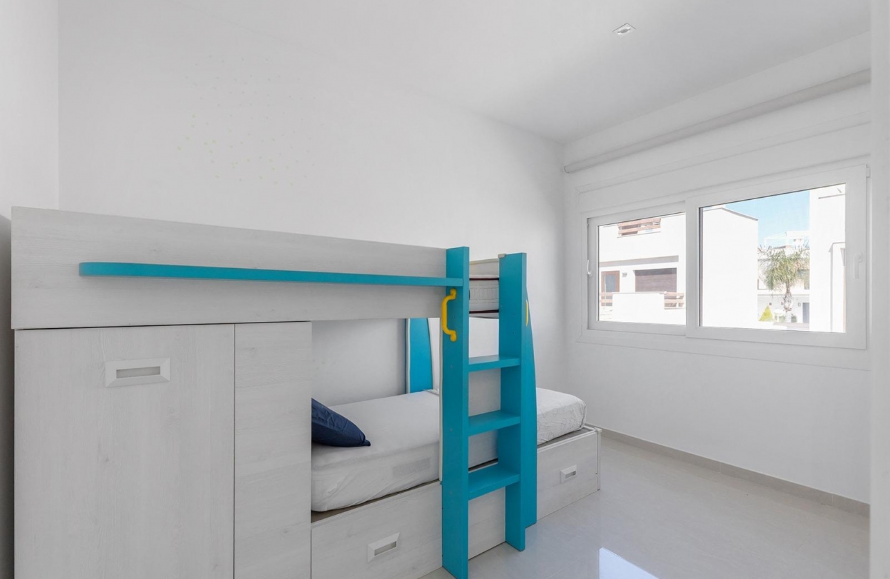 Reventa - Villa - Rojales - Pueblo bravo