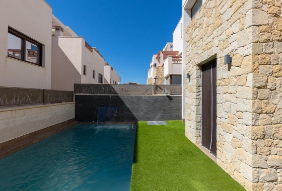 Reventa - Villa - Rojales - Pueblo bravo