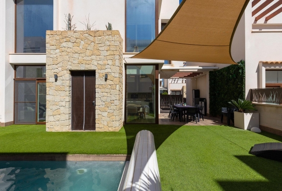 Reventa - Villa - Rojales - Pueblo bravo