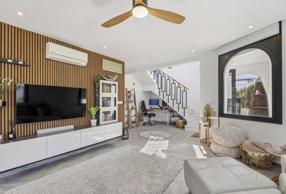 Rynek wtórny - Villa - Torrevieja - San Luis