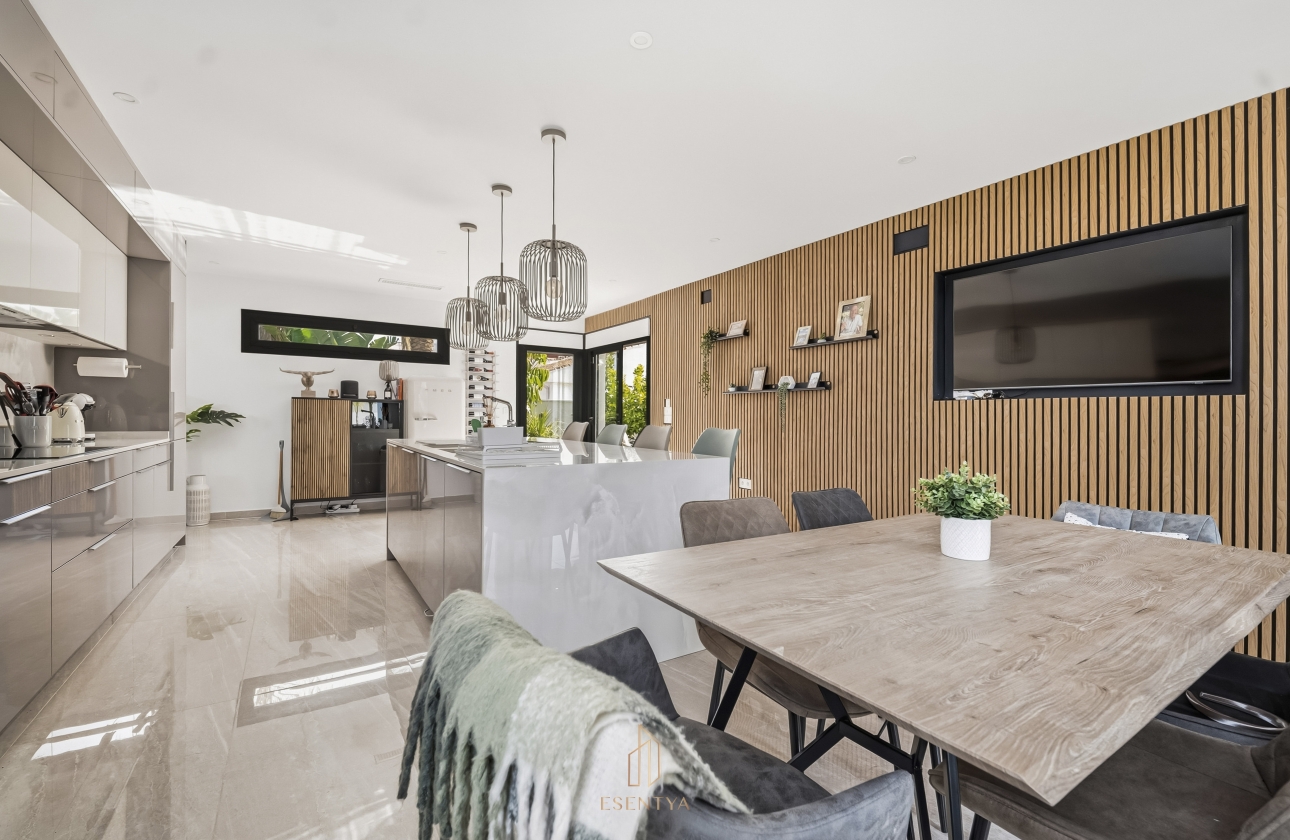 Rynek wtórny - Villa - Torrevieja - San Luis