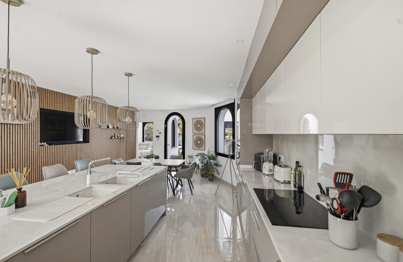 Rynek wtórny - Villa - Torrevieja - San Luis