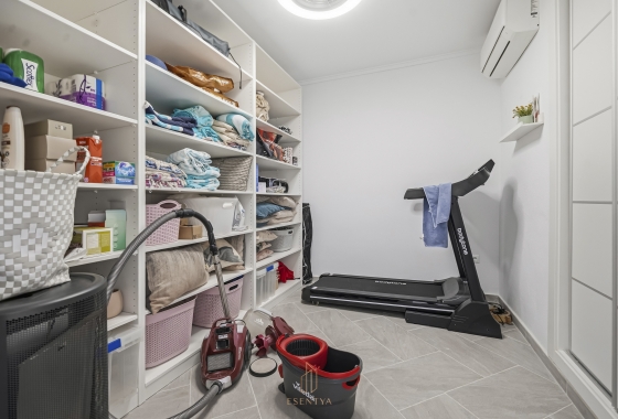 Rynek wtórny - Villa - Torrevieja - San Luis