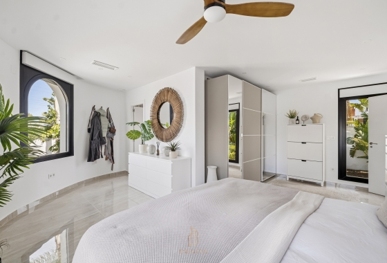 Rynek wtórny - Villa - Torrevieja - San Luis