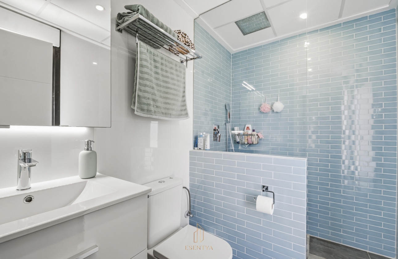 Rynek wtórny - Villa - Torrevieja - San Luis