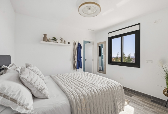 Rynek wtórny - Villa - Torrevieja - San Luis