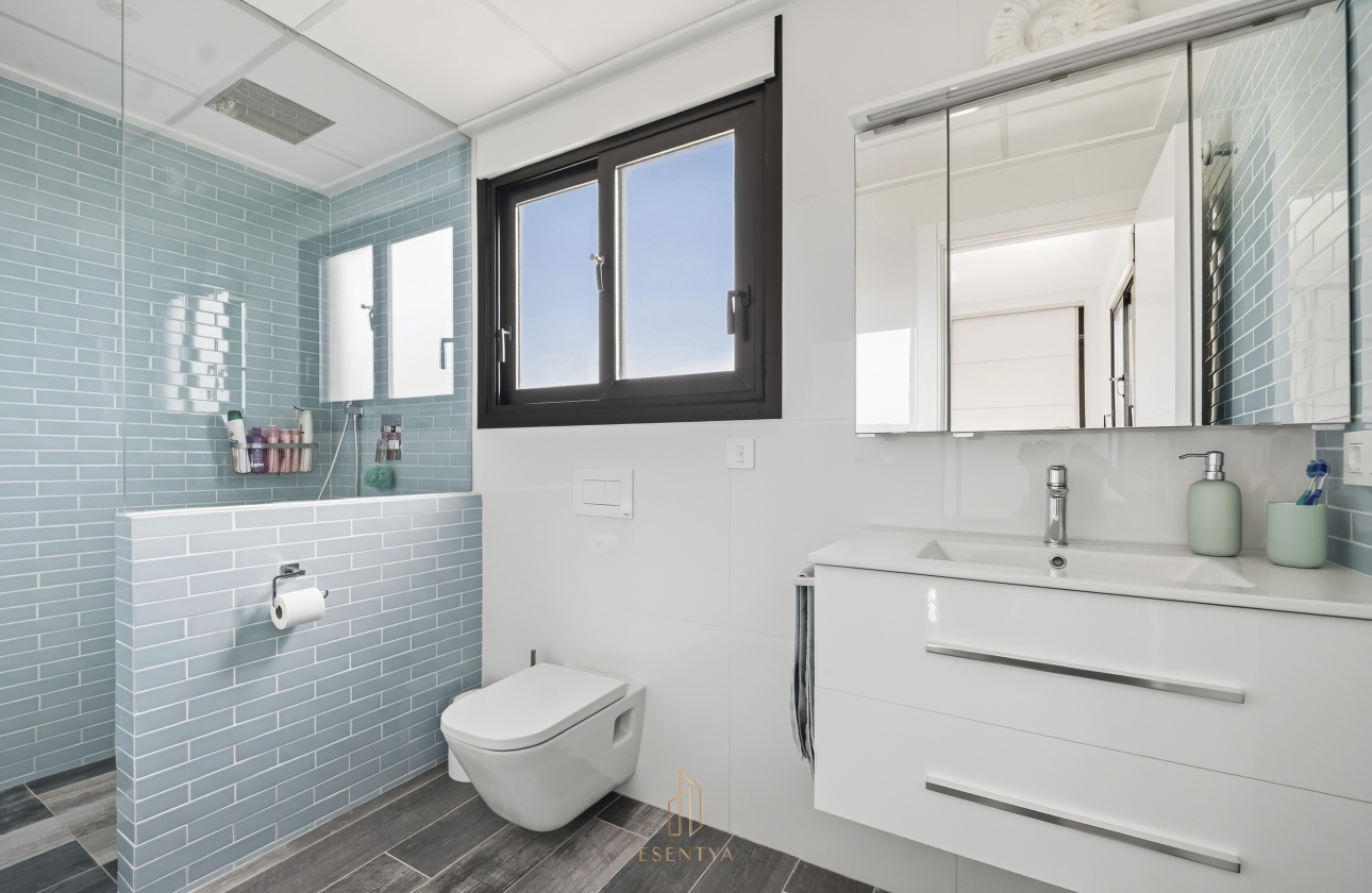 Rynek wtórny - Villa - Torrevieja - San Luis