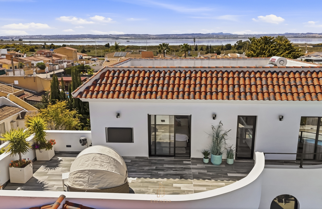 Rynek wtórny - Villa - Torrevieja - San Luis