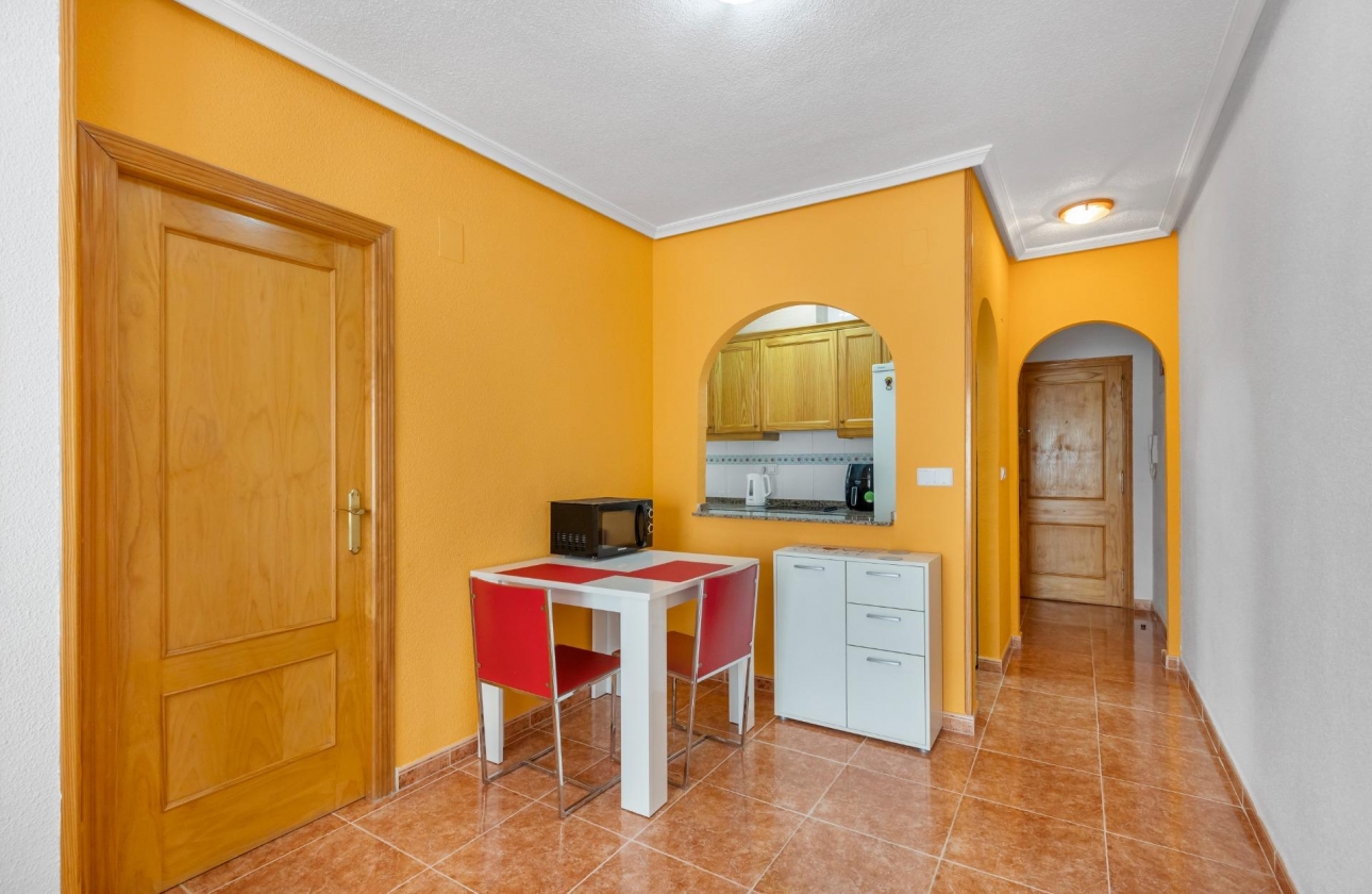 Rynek wtórny - Apartament - Torrevieja - Centro - Muelle Pesquero