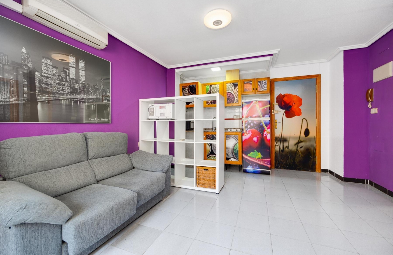 Reventa - Apartment - Torrevieja - Playa de los Locos