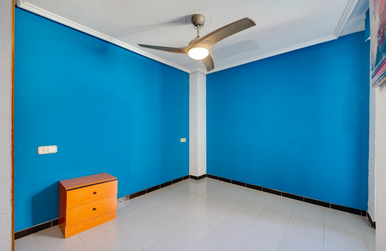 Reventa - Apartment - Torrevieja - Playa de los Locos