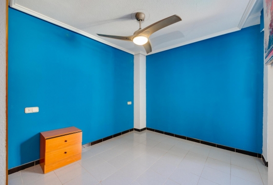 Reventa - Apartment - Torrevieja - Playa de los Locos