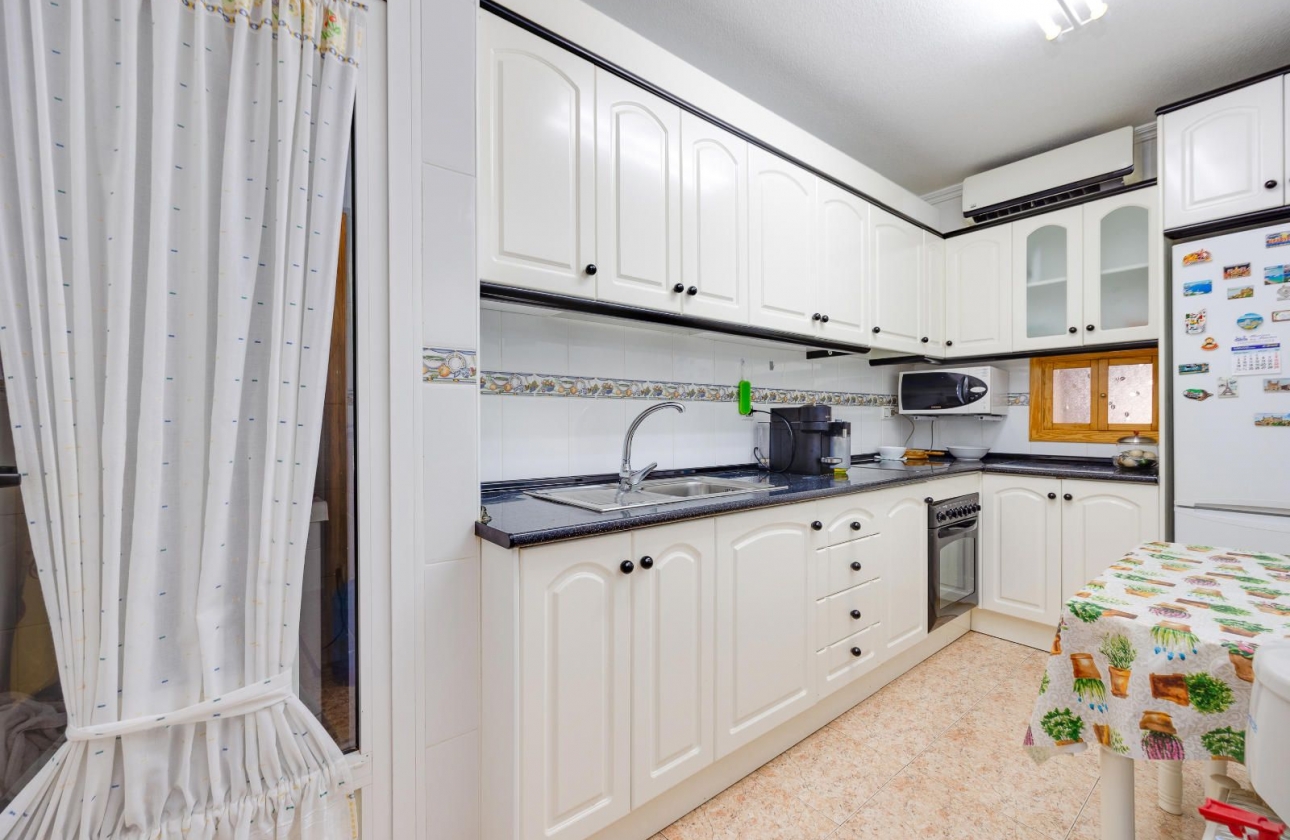 Reventa - Apartment - Torrevieja - Puerto deportivo marina salinas