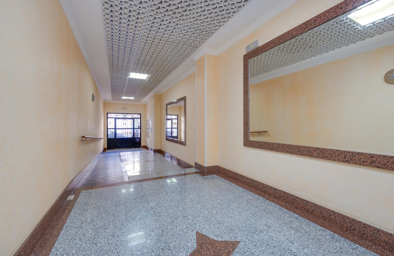 Reventa - Apartment - Torrevieja - Puerto deportivo marina salinas