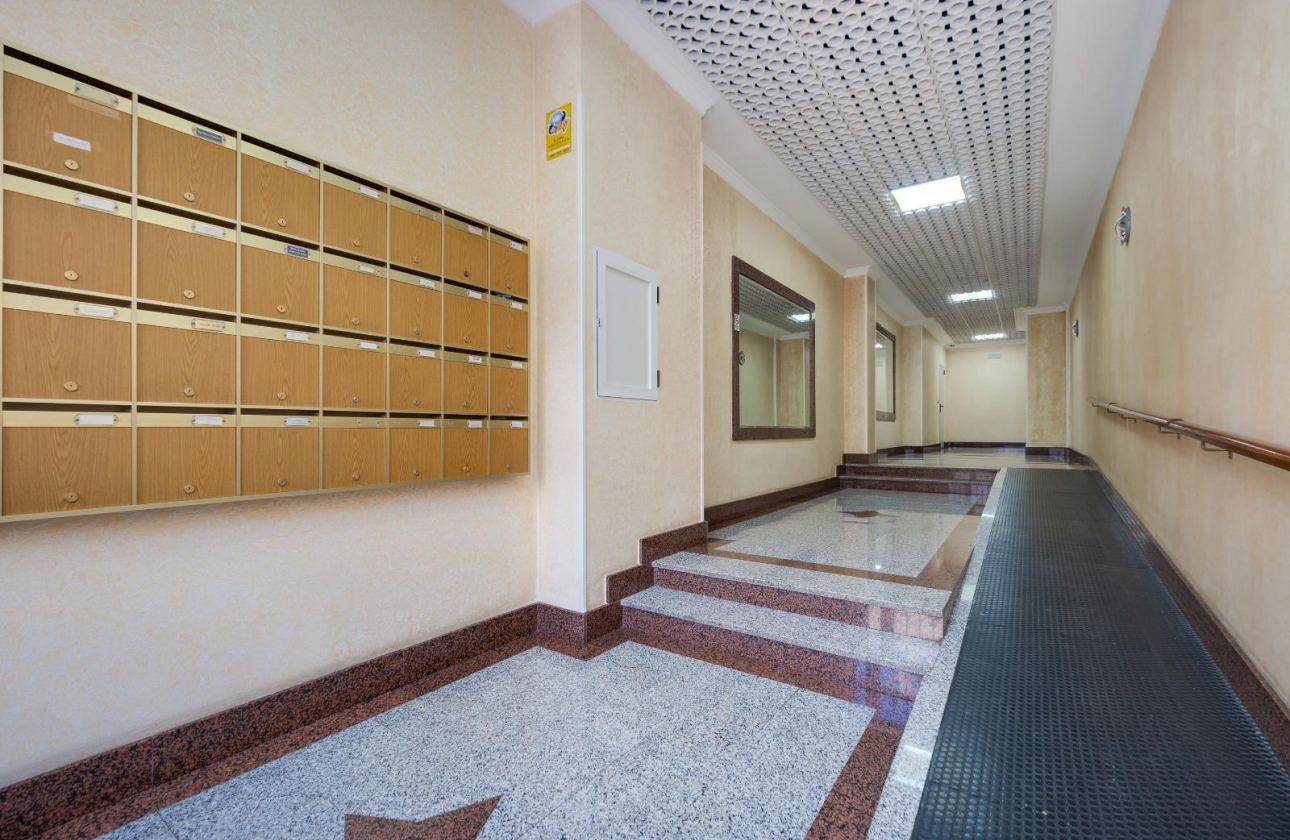 Reventa - Apartment - Torrevieja - Puerto deportivo marina salinas