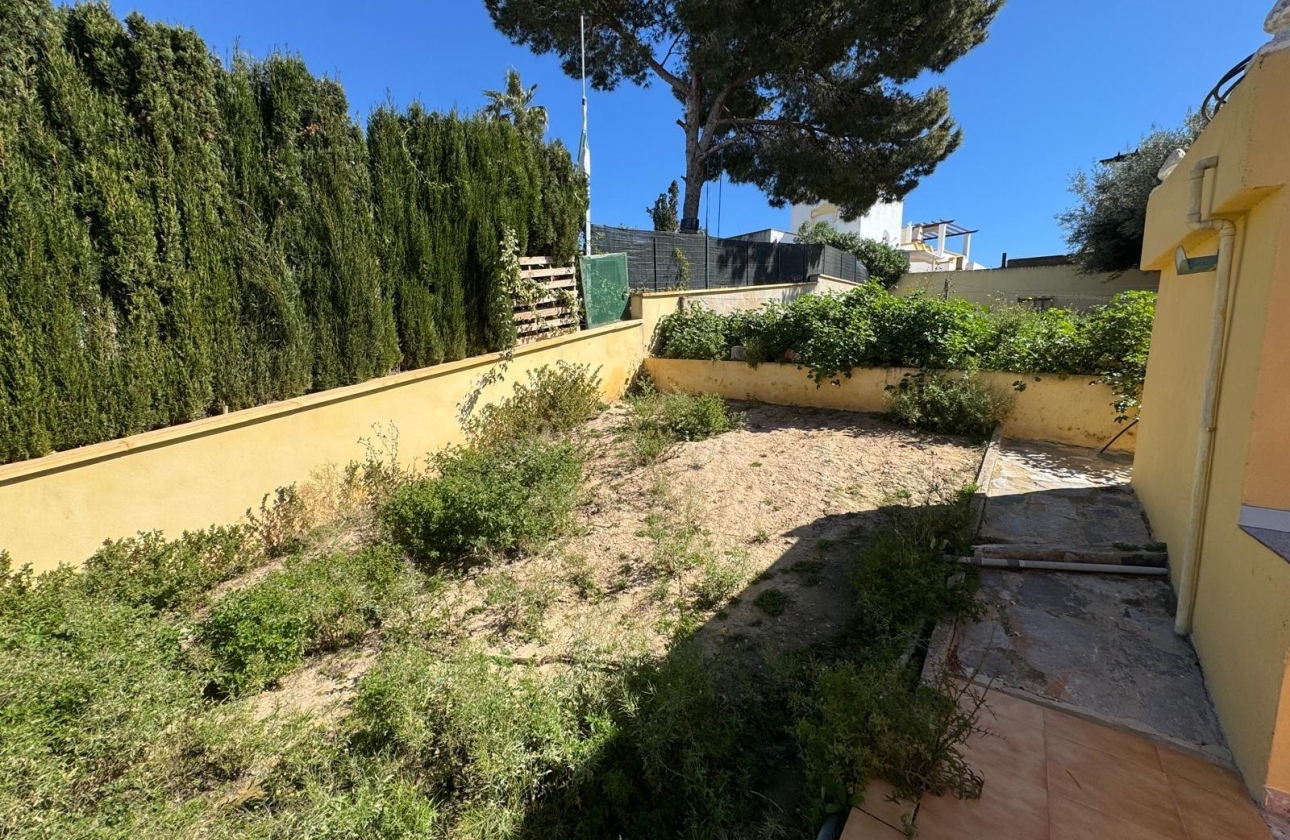 Rynek wtórny - Villa - Torrevieja - Los Balcones