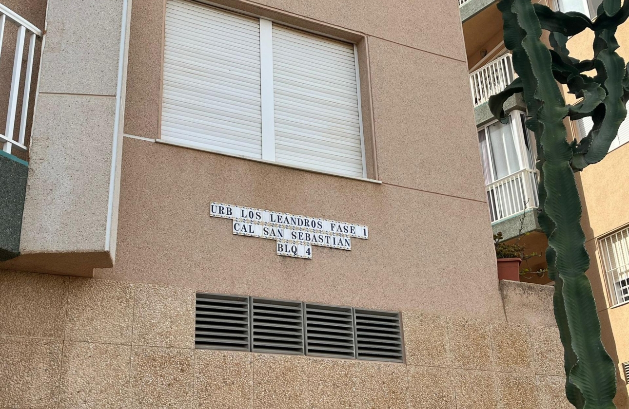 Rynek wtórny - Apartament - Torrevieja - Cabo cervera