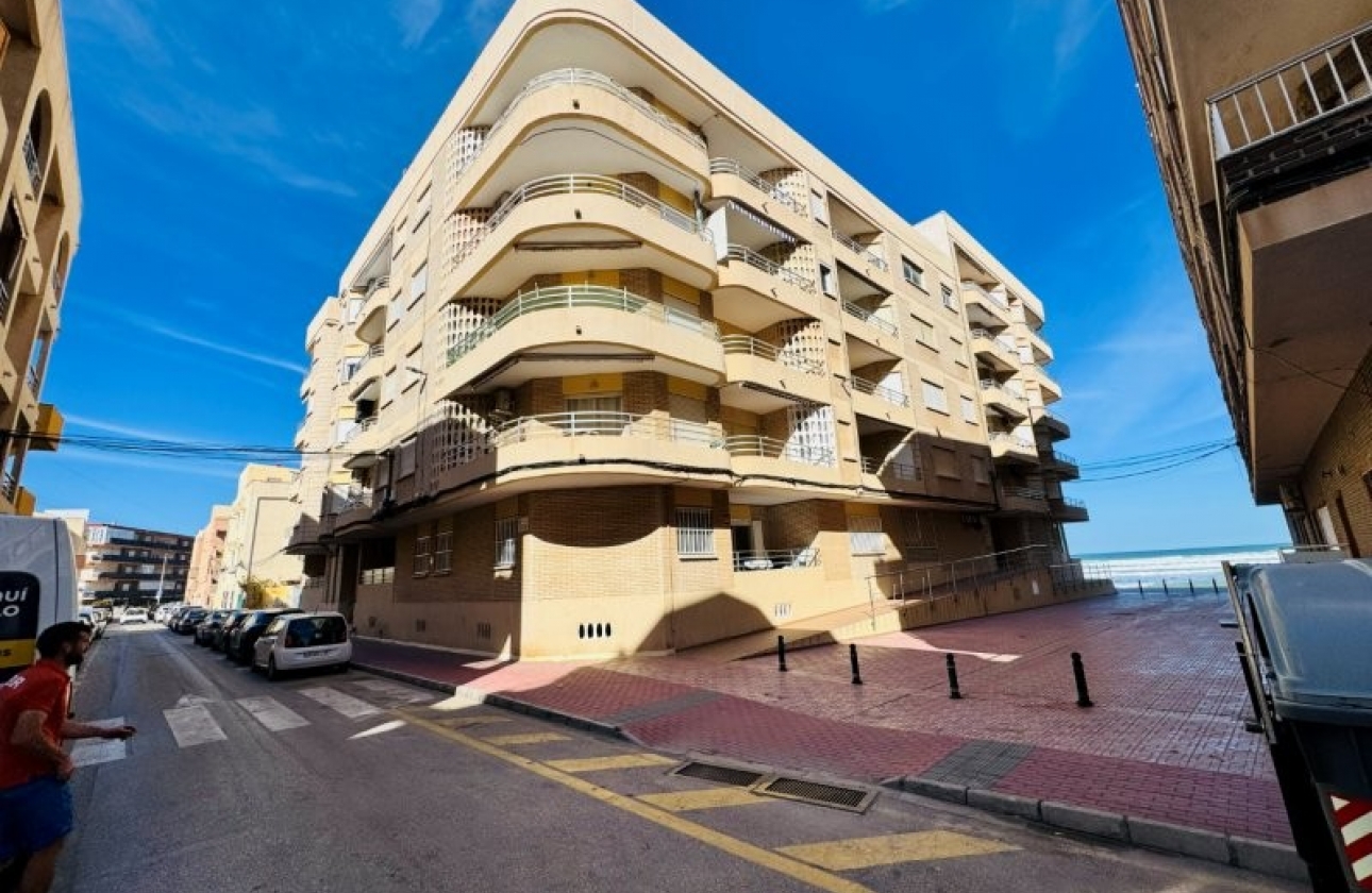 Rynek wtórny - Apartament - Torrevieja - La Mata