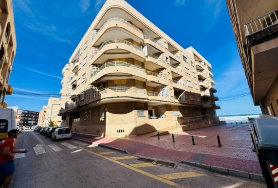 Rynek wtórny - Apartament - Torrevieja - La Mata