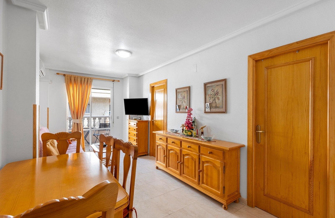 Reventa - Apartment - Torrevieja - Estacion de autobuses