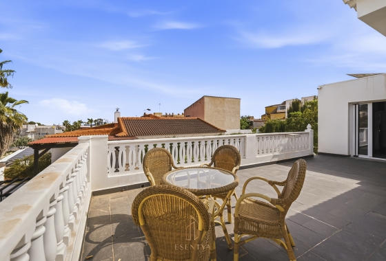 Rynek wtórny - Villa - Torrevieja - Los Balcones