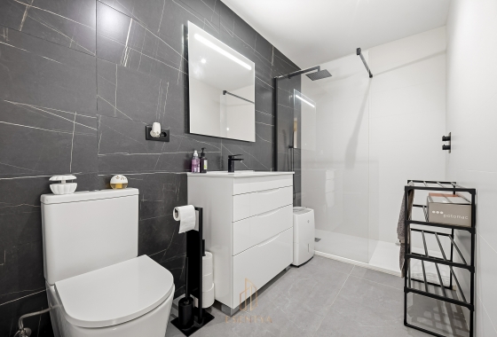 Rynek wtórny - Villa - Torrevieja - Los Balcones