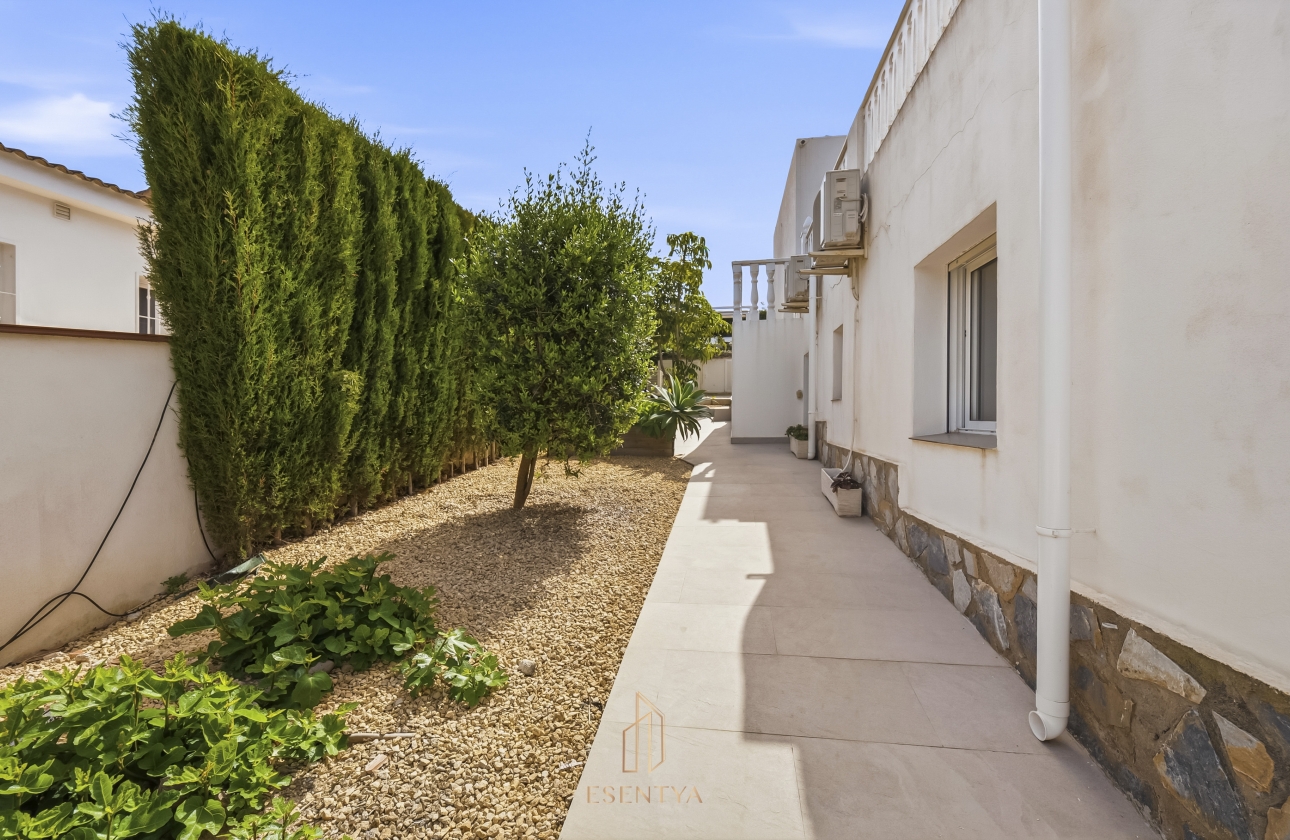 Rynek wtórny - Villa - Torrevieja - Los Balcones