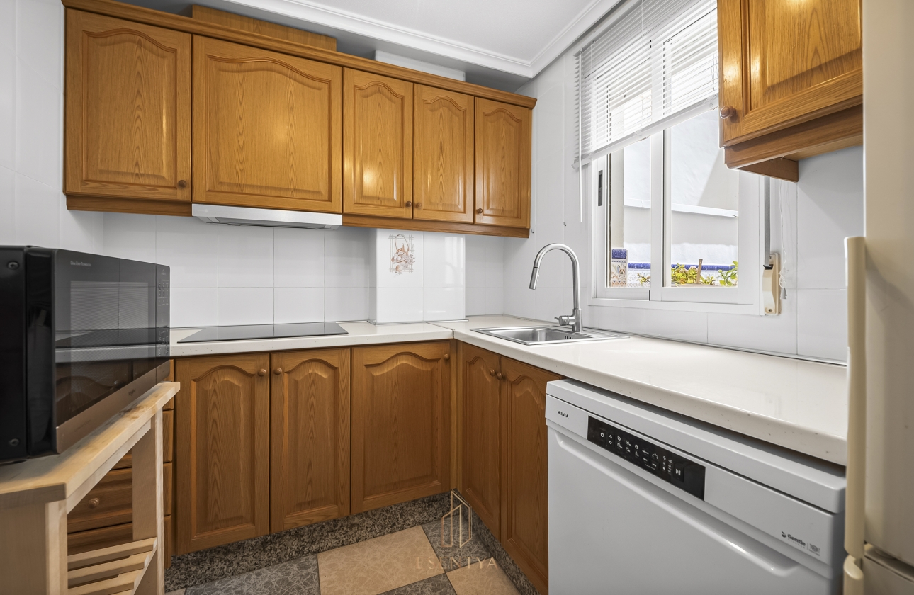 Rynek wtórny - Apartament - Torrevieja - La Mata