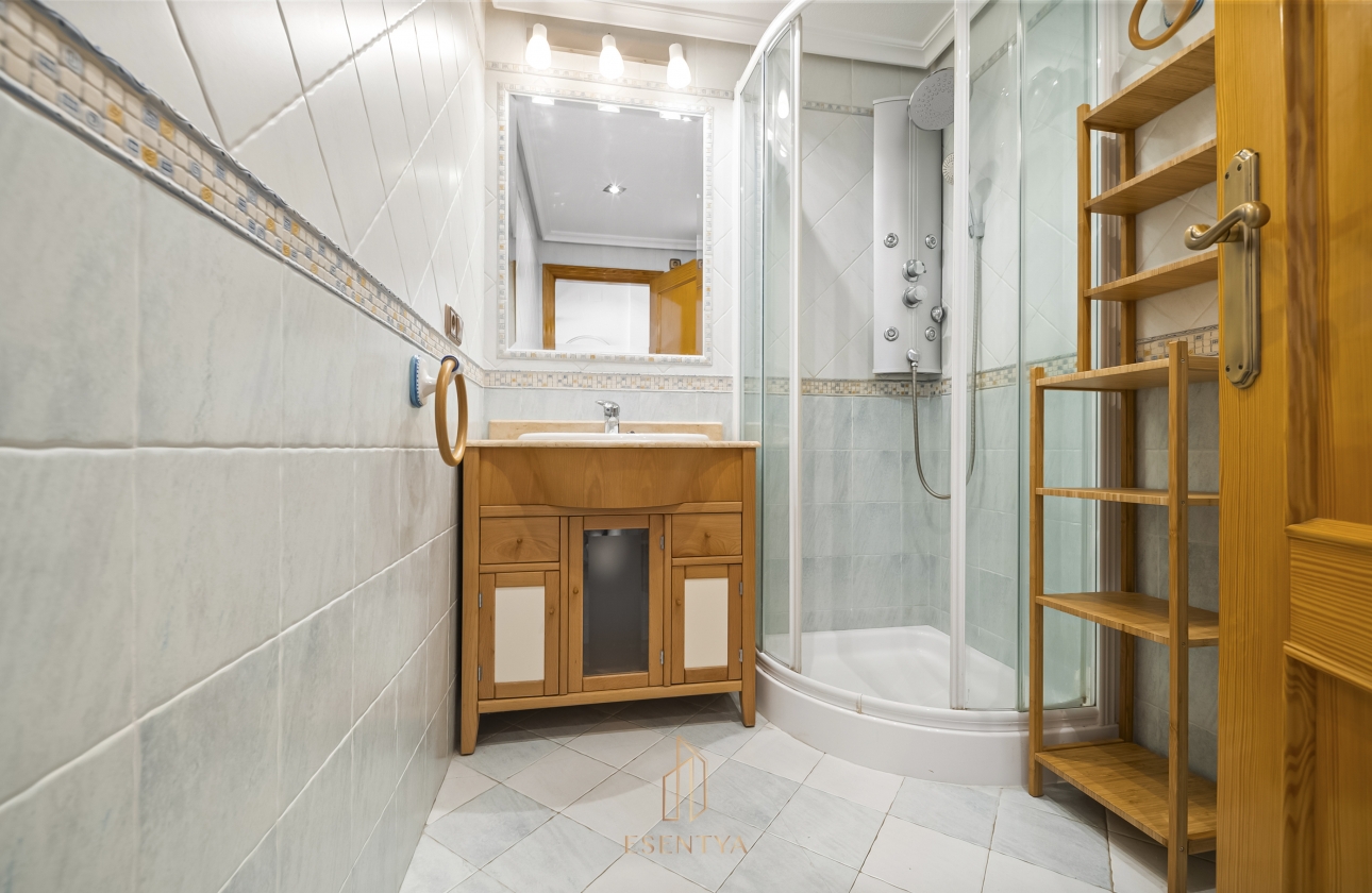 Rynek wtórny - Apartament - Torrevieja - La Mata