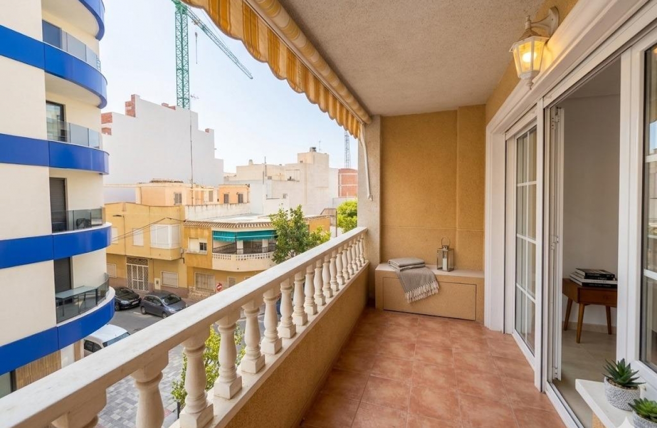 Rynek wtórny - Apartament - Torrevieja - Playa del Cura