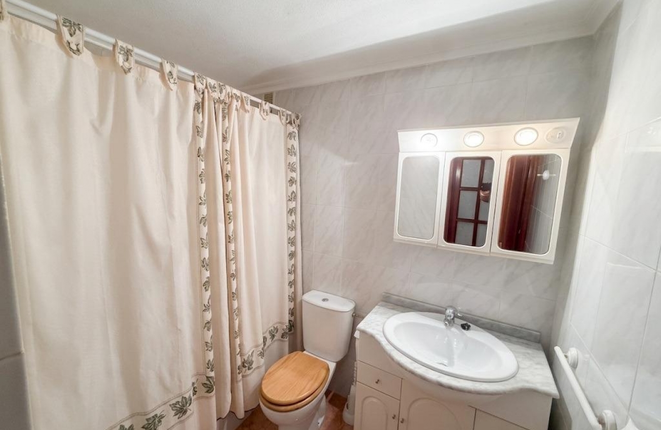 Rynek wtórny - Apartament - Torrevieja - Playa del Cura