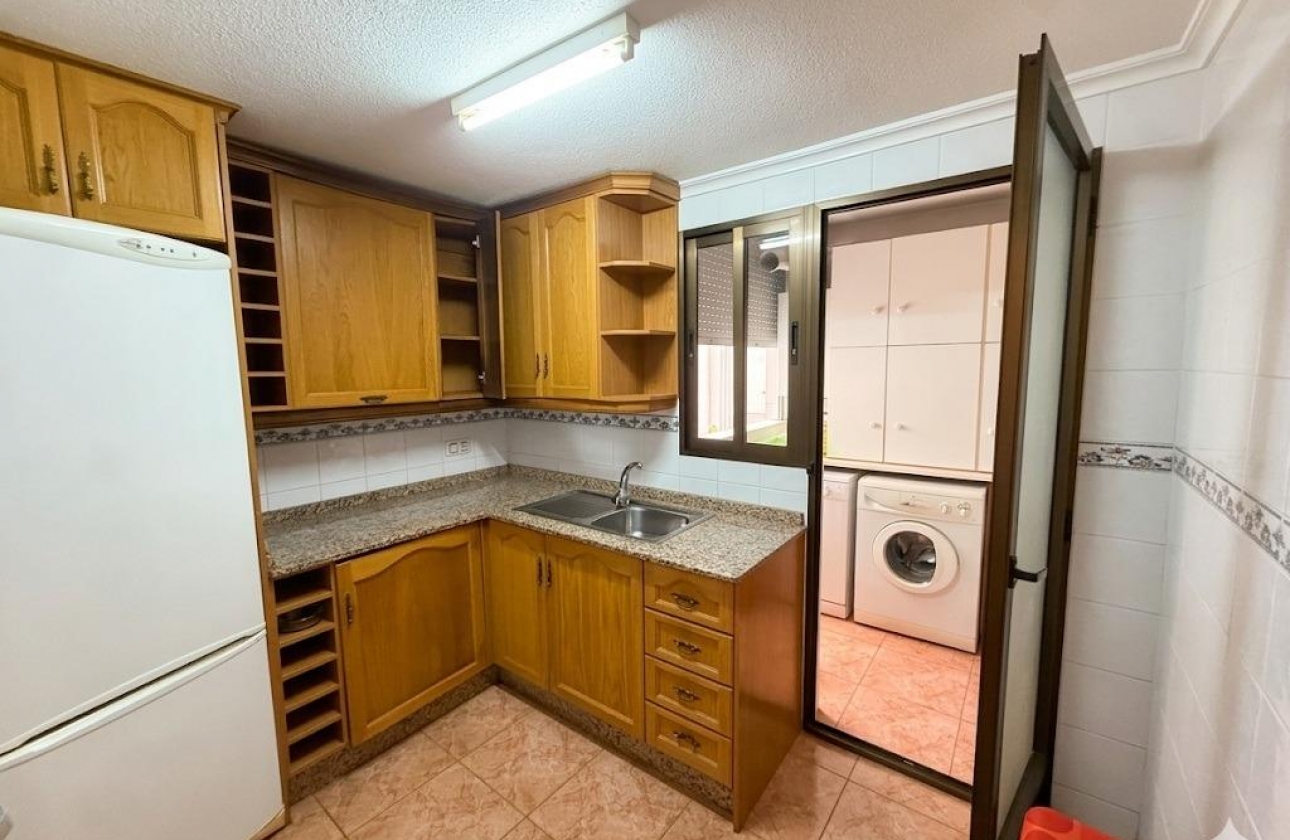 Rynek wtórny - Apartament - Torrevieja - Playa del Cura