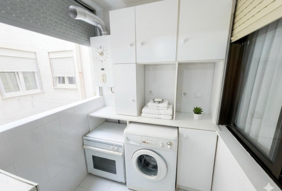 Rynek wtórny - Apartament - Torrevieja - Playa del Cura