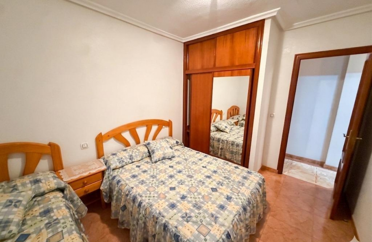 Rynek wtórny - Apartament - Torrevieja - Playa del Cura
