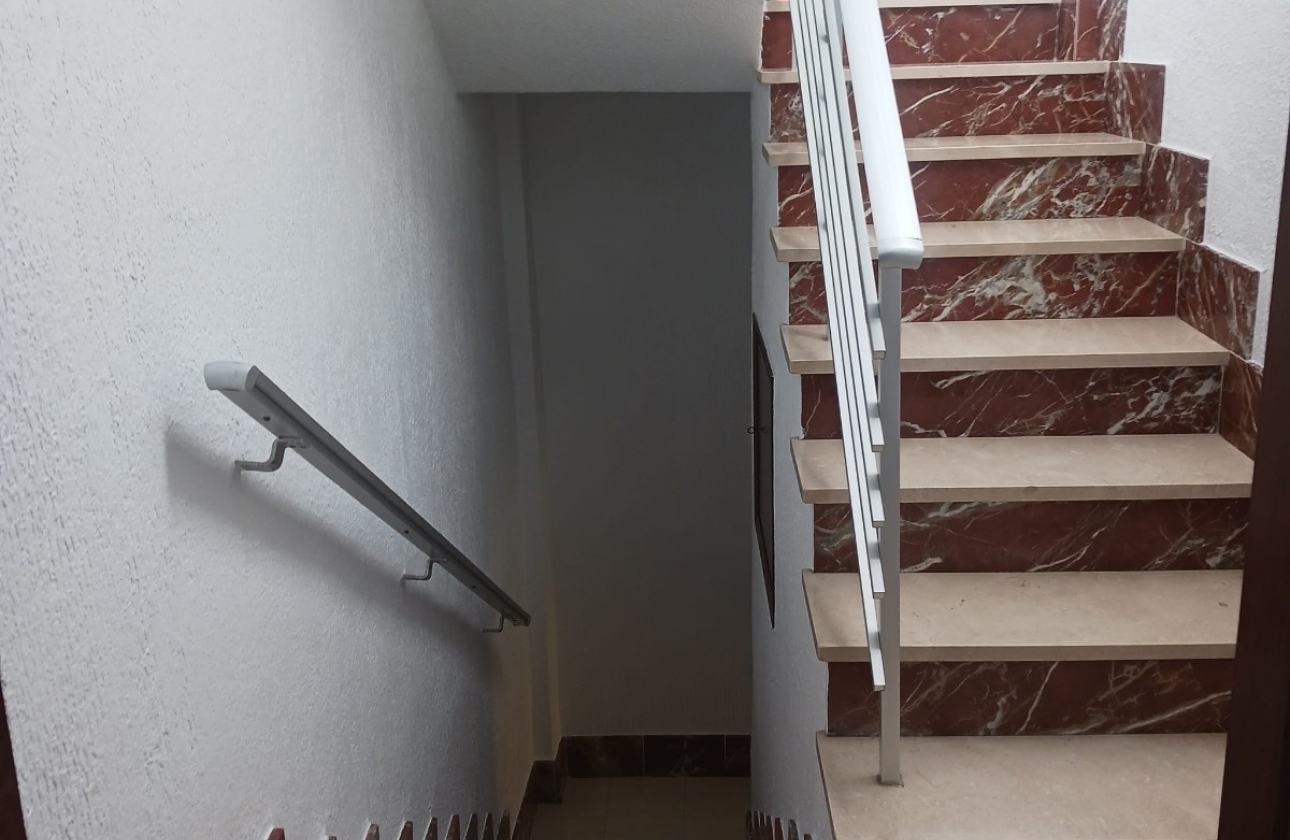 Rynek wtórny - Szeregowiec - San Pedro del Pinatar - Los Antolinos