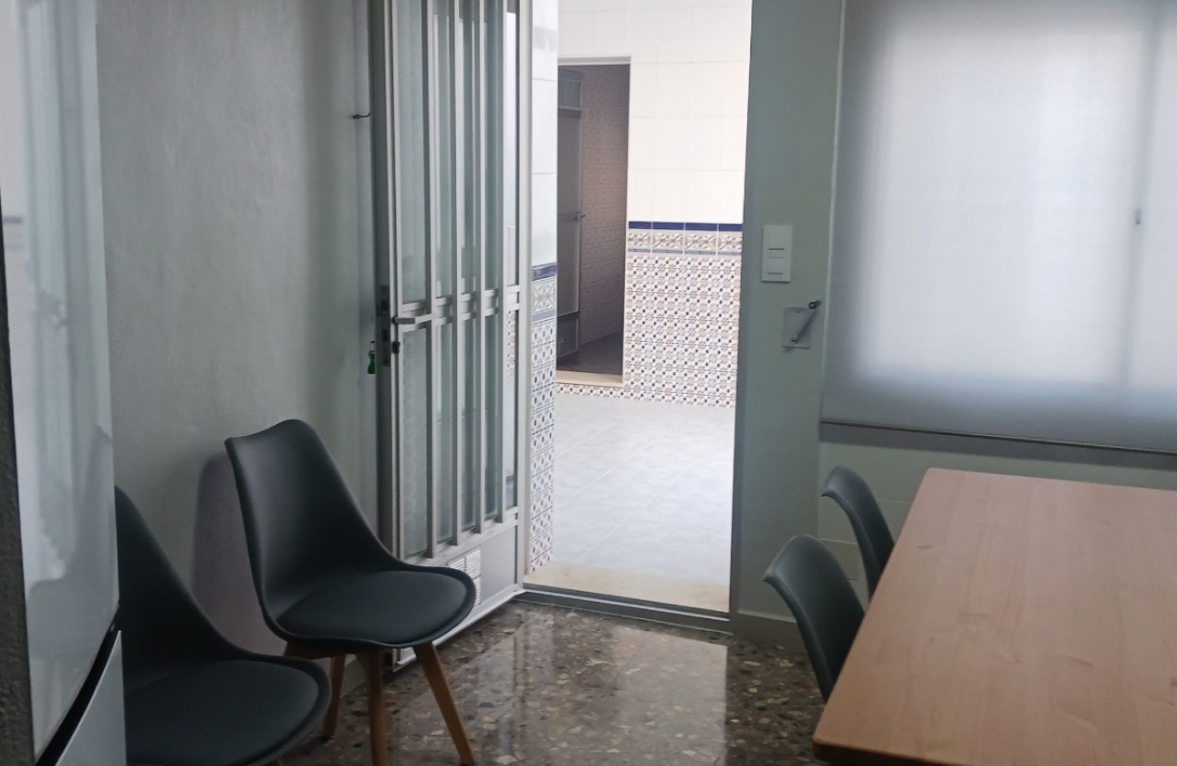 Rynek wtórny - Szeregowiec - San Pedro del Pinatar - Los Antolinos