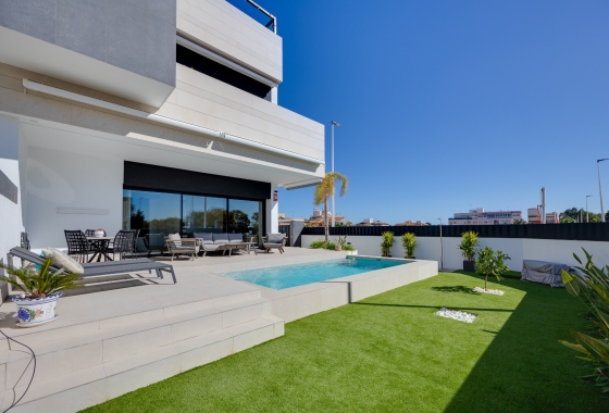 Rynek wtórny - Bungalow - Pilar de la Horadada - Costa Blanca Sur